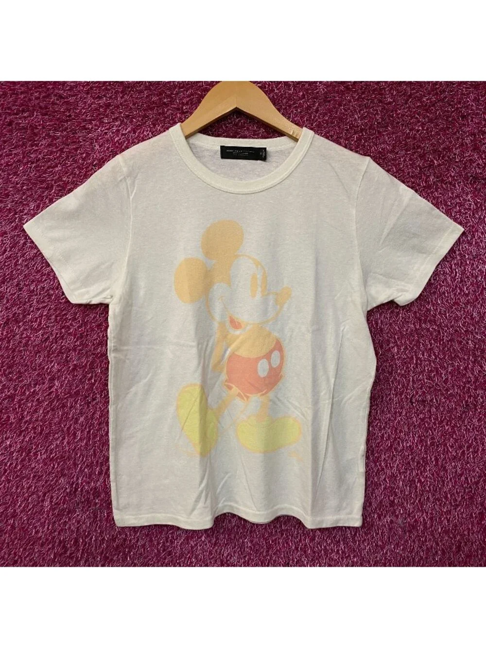 Junk Food Clothing Disney Mickey Mouse Faded Original T-Shirt Medium